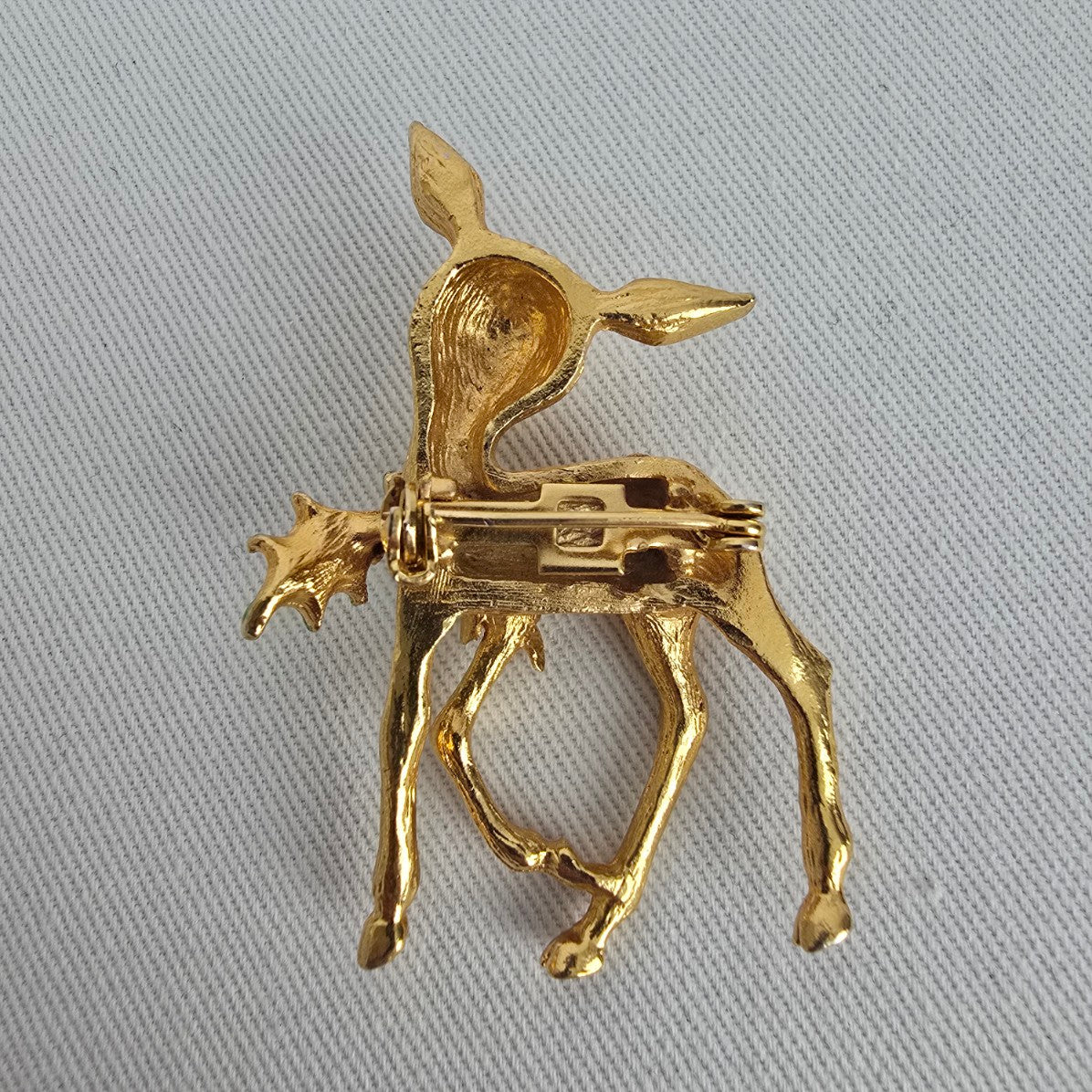Vintage Deer Pin Gold Tone Fawn Brooch Green Enamel Leaf Rhinestone Eyes Cute