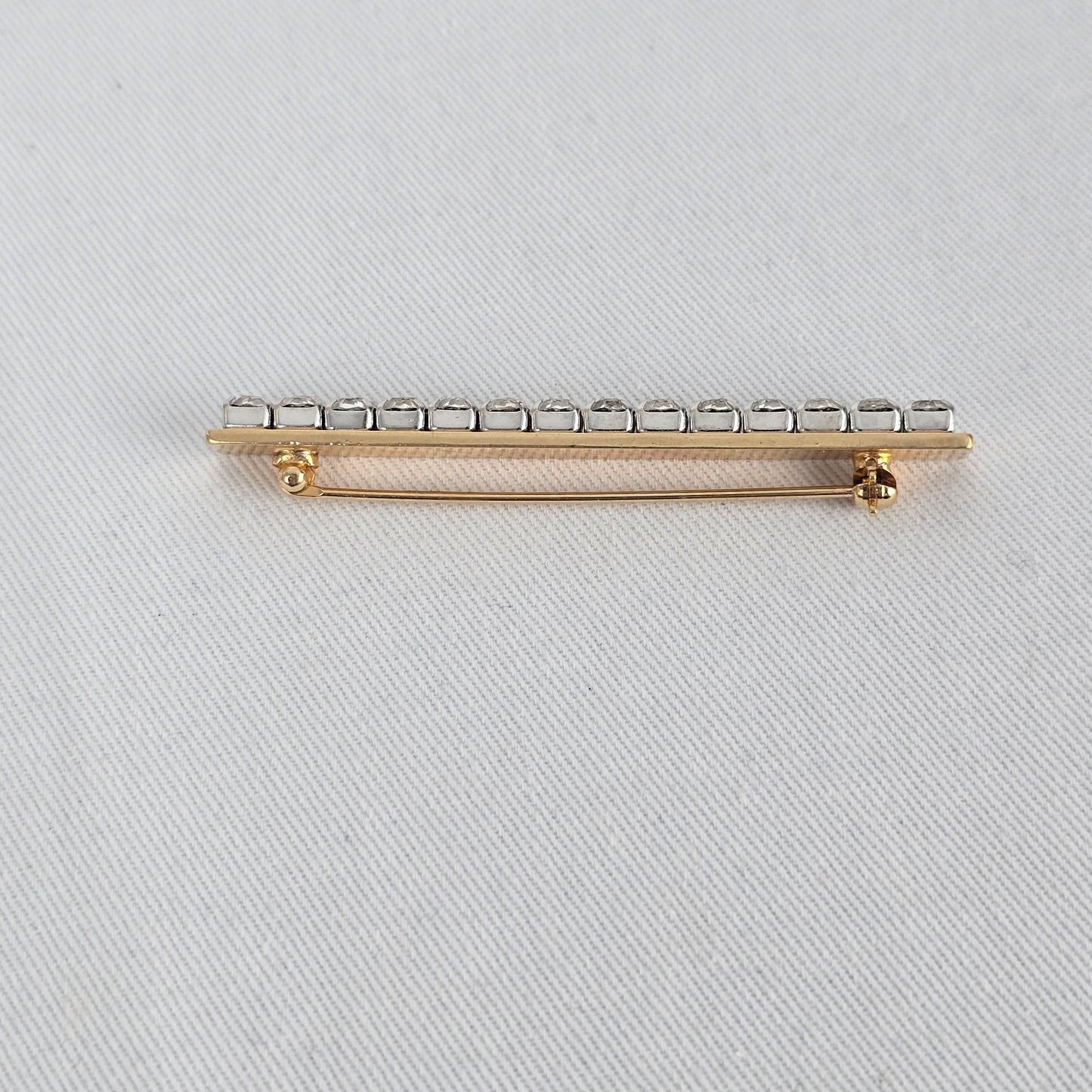 Vintage Gold Tone Rhinestone Bar Brooch – Classic Linear Crystal Pin