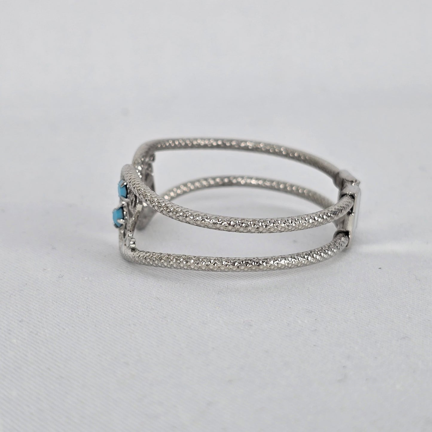 Vintage Silver Tone Turquoise Filigree Cuff Hinge Bracelet