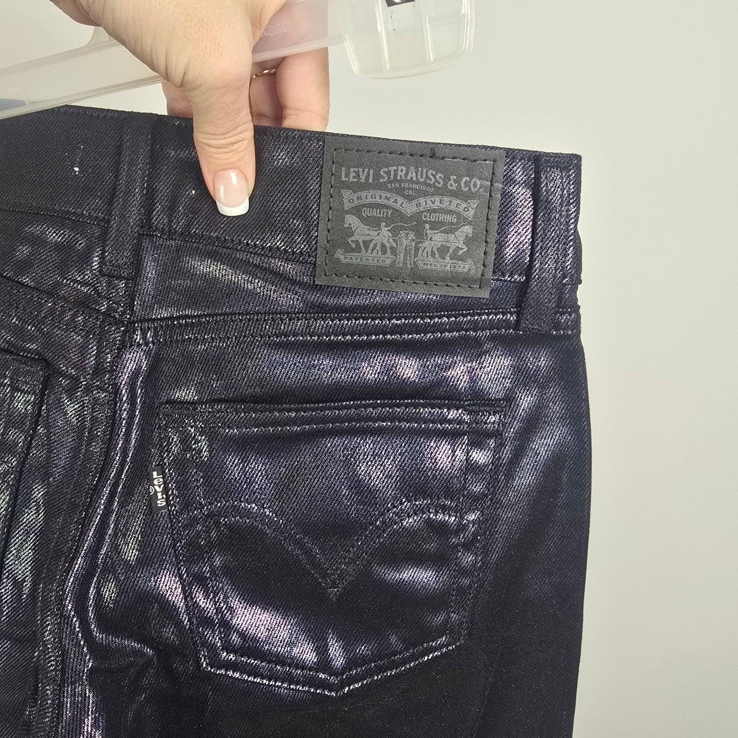 Levis Metallic Blue Jeans Iridescent Super Low Straight Leg Coated Denim Size 25