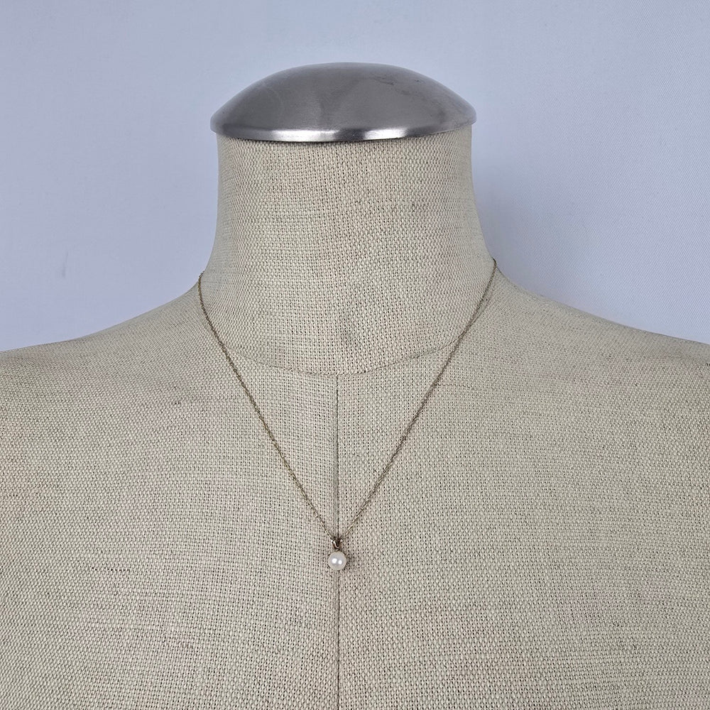 Gold Tone Faux Pearl Necklace Single Pearl Pendant Minimal Classic Necklace