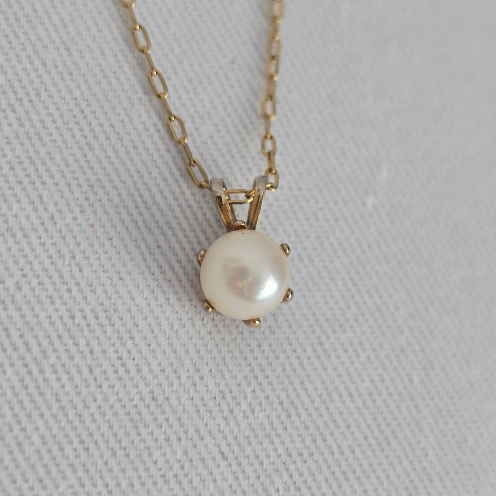 Gold Tone Faux Pearl Necklace Single Pearl Pendant Minimal Classic Necklace