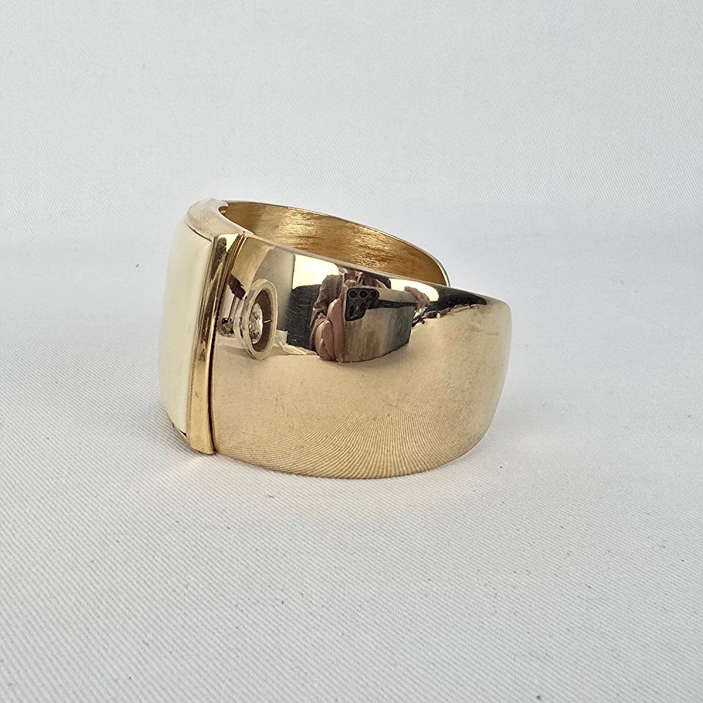 Vintage Avon Gold Tone Cuff Bracelet Wide Chunky Cream Inlay Statement Jewelry