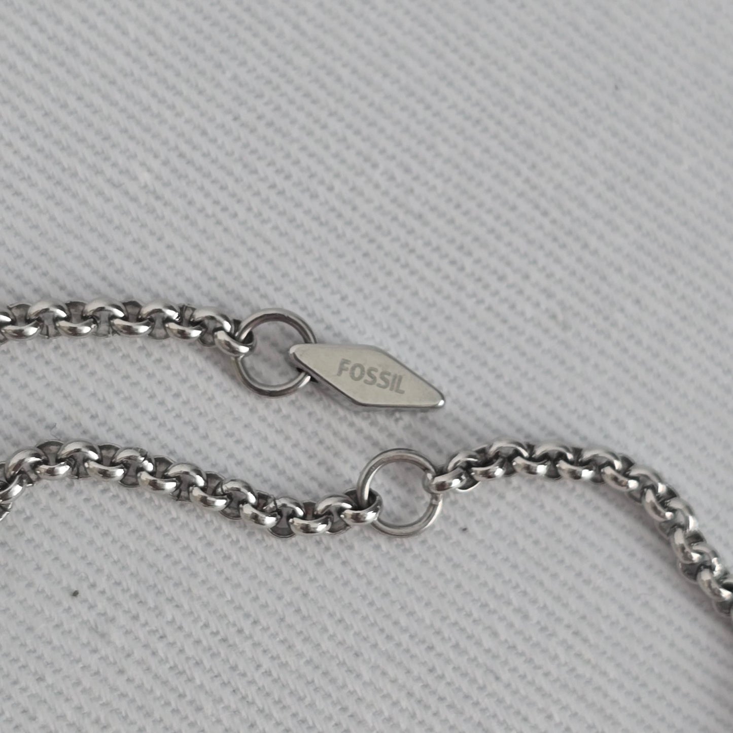 Vintage Blue Glass Stone Pendant Necklace Silver Tone Floral Setting Fossil Chain