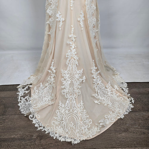 Lace Wedding Dress Nude Illusion Halter Mermaid Gown Size 10