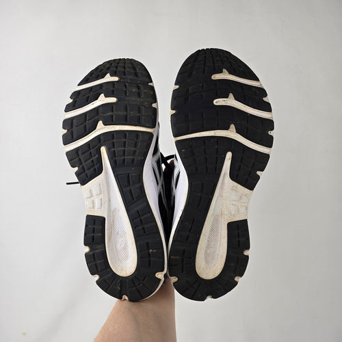 ASICS Black Athletic Running Shoes Wide 8.5 Comfort Trainer Sneakers