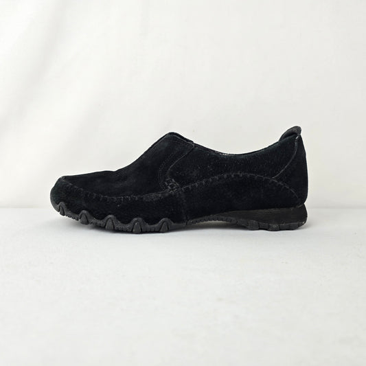 Skechers Relaxed Fit Memory Foam Slip On Runners Size 8 Black