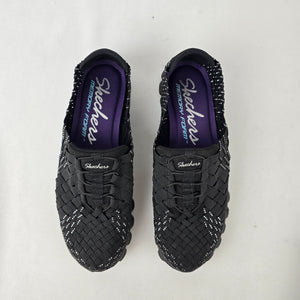 Skechers Woven Slip On Sneakers Size 8.5 Black Memory Foam