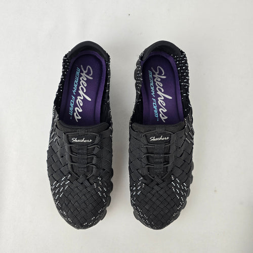 Skechers Woven Slip On Sneakers Size 8.5 Black Memory Foam
