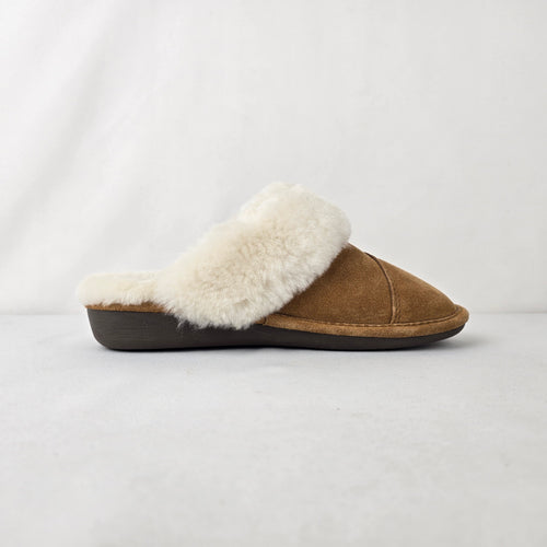 Nuknuuk Shearling Suede Slippers Size 10 Brown Cozy Mule