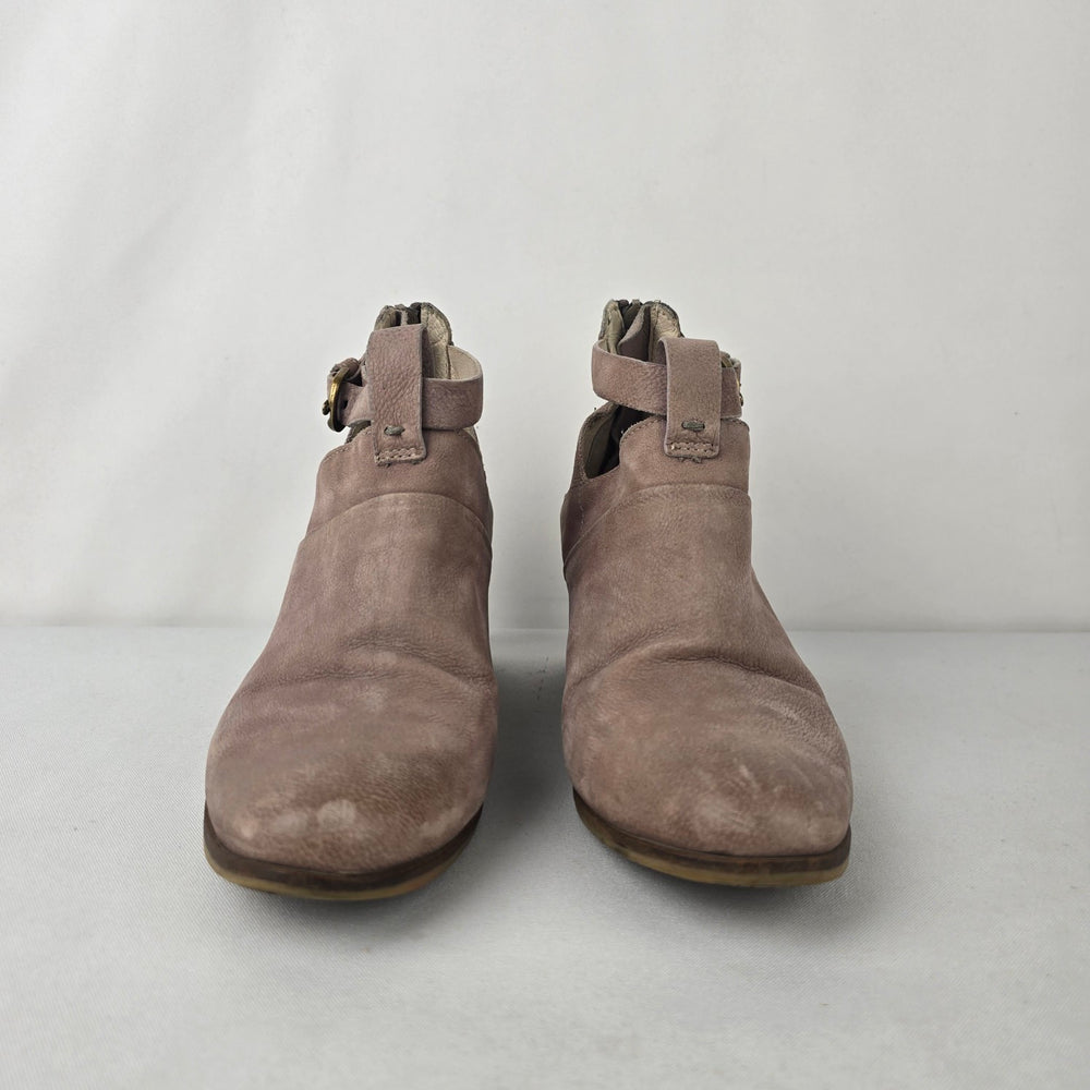 Mjus Leather Ankle Strap Booties Size 7 Blush Taupe Block Heel