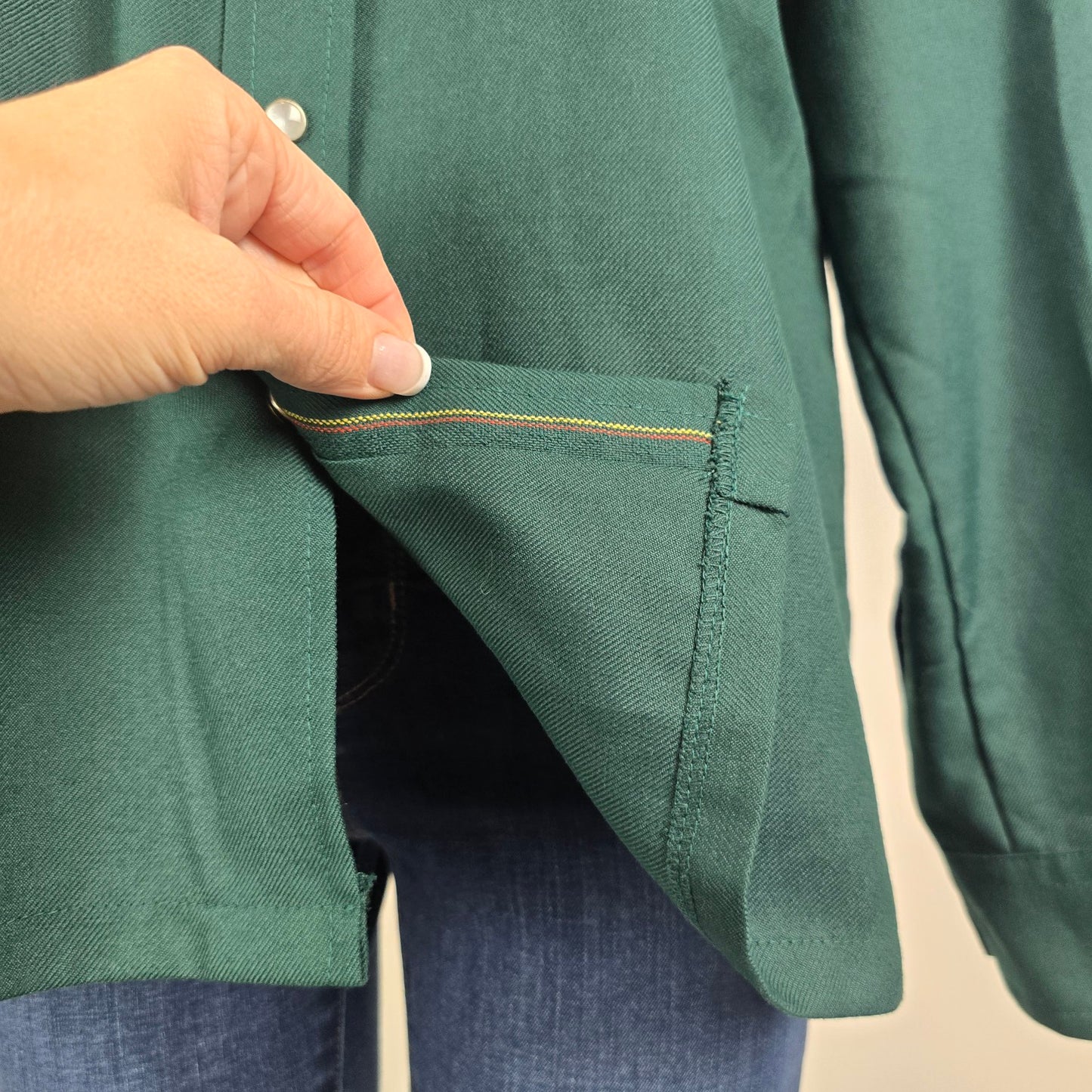 Calberta Western Pearl Snap Size L/XL Green Long Sleeve Vintage Canada Made