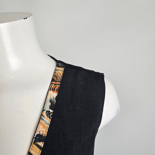 Vintage 90s Black Vest Artsy Print Size M/L Zip Front City Girl Nancy Bolen