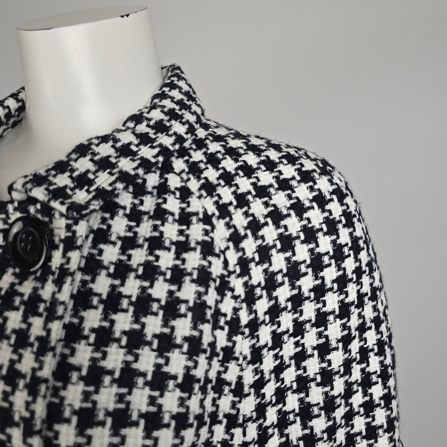 Karen Kane Houndstooth Coat Cape Style Jacket Black White S/M