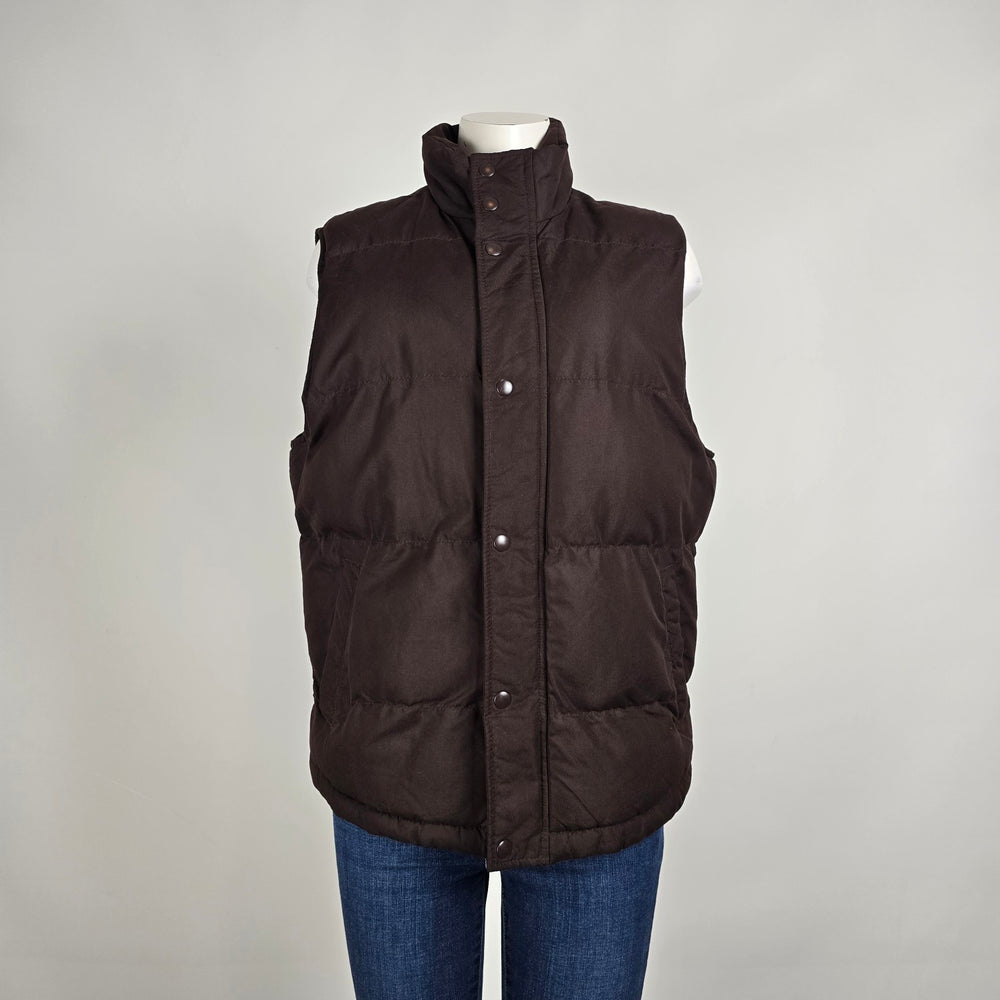 St John’s Bay Brown Puffer Vest Size M Quilted Snap Front Lightweight