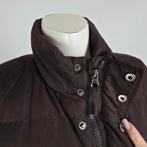 St John’s Bay Brown Puffer Vest Size M Quilted Snap Front Lightweight