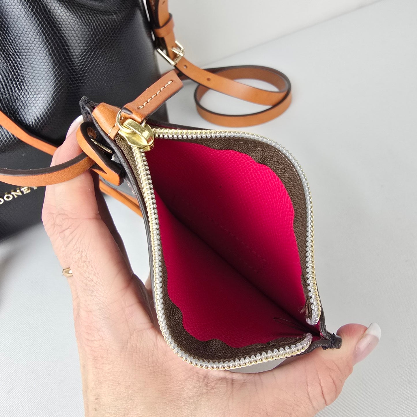 Dooney & Bourke Bucket Bag Black Smooth Leather Drawstring Purse Crossbody