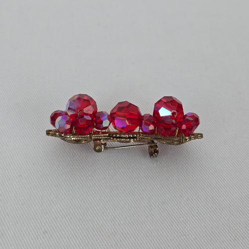 Vintage Style Red Crystal Bow Brooch Gold Tone Faceted Glass Rhinestone Pin