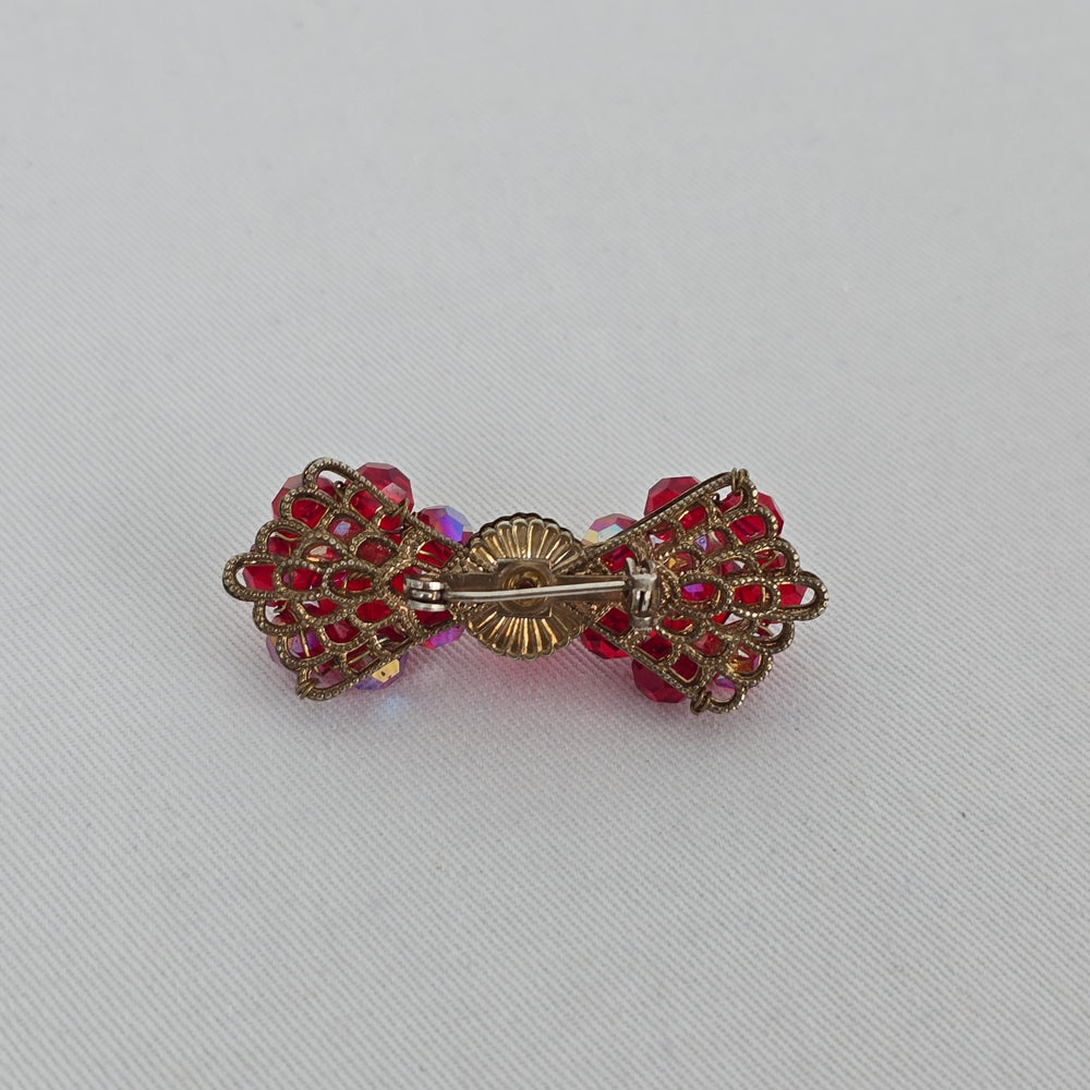 Vintage Style Red Crystal Bow Brooch Gold Tone Faceted Glass Rhinestone Pin