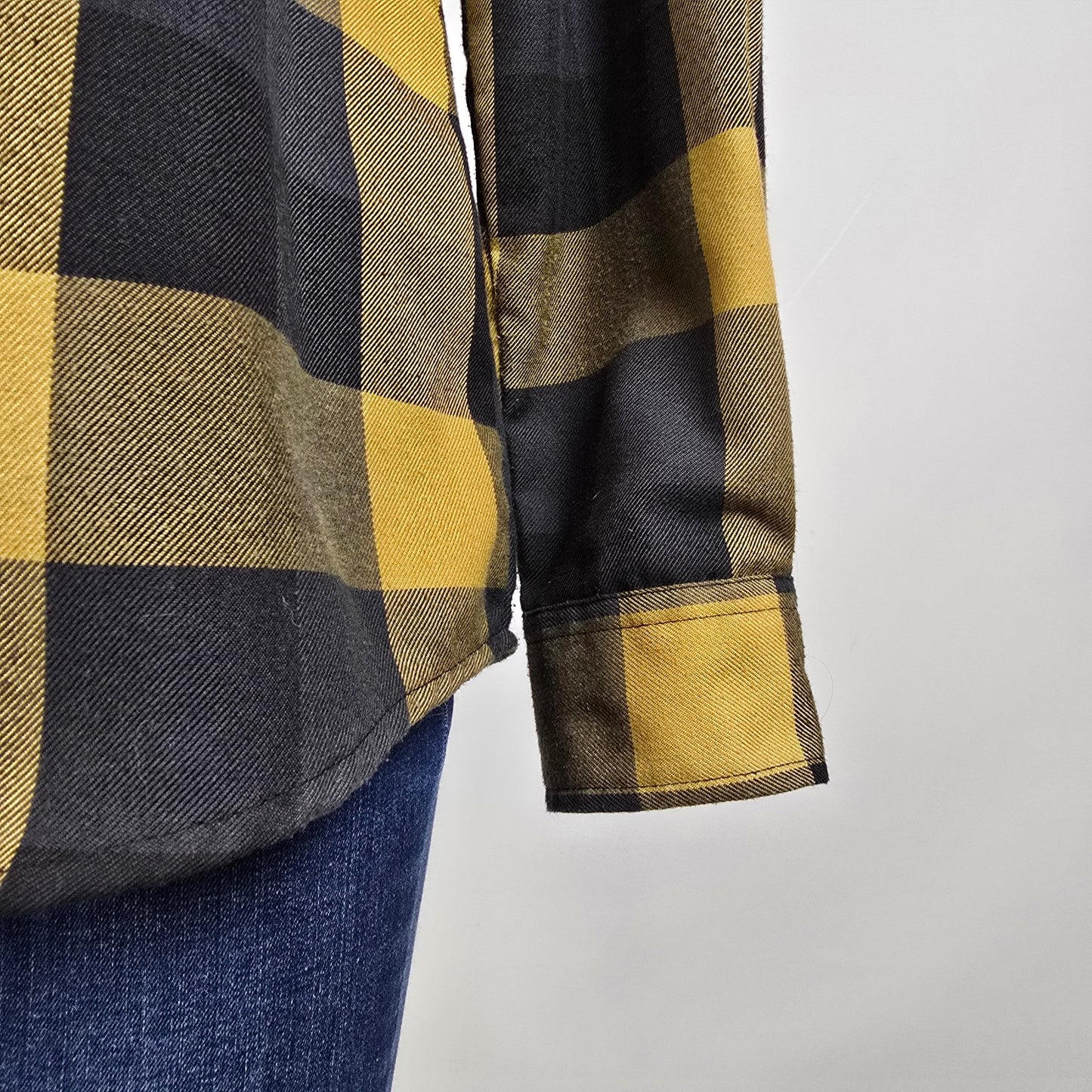 Dixxon Flannel Co The Journey Plaid Shirt Black Mustard Button Up Size L