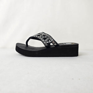 Yellow Box Black Beaded Flip Flop Wedges Size 6 Sparkle Comfort Sandals