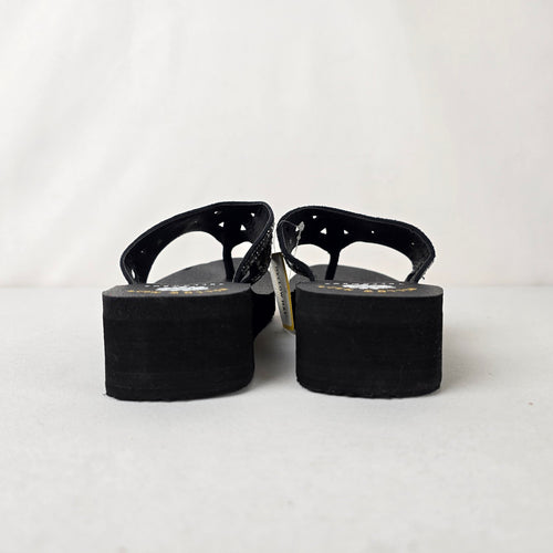 Yellow Box Black Beaded Flip Flop Wedges Size 6 Sparkle Comfort Sandals