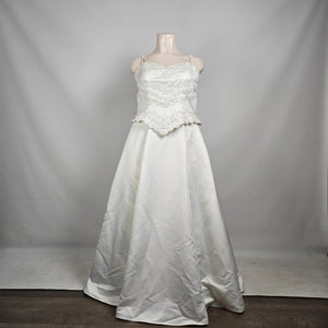 Sincerity Bridal Wedding Dress White Satin Lace Appliqué Ball Gown Train Size 20