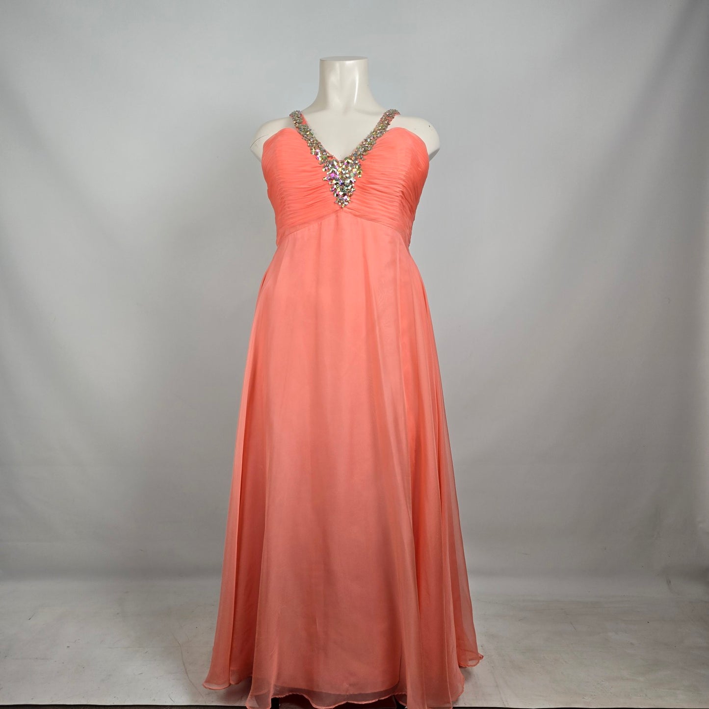 Night Moves Coral Chiffon Evening Gown Size 20W Beaded Formal Dress Flowy & Elegant