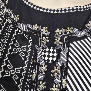 East Essence Kaftan Dress Size XL – Black & White Statement