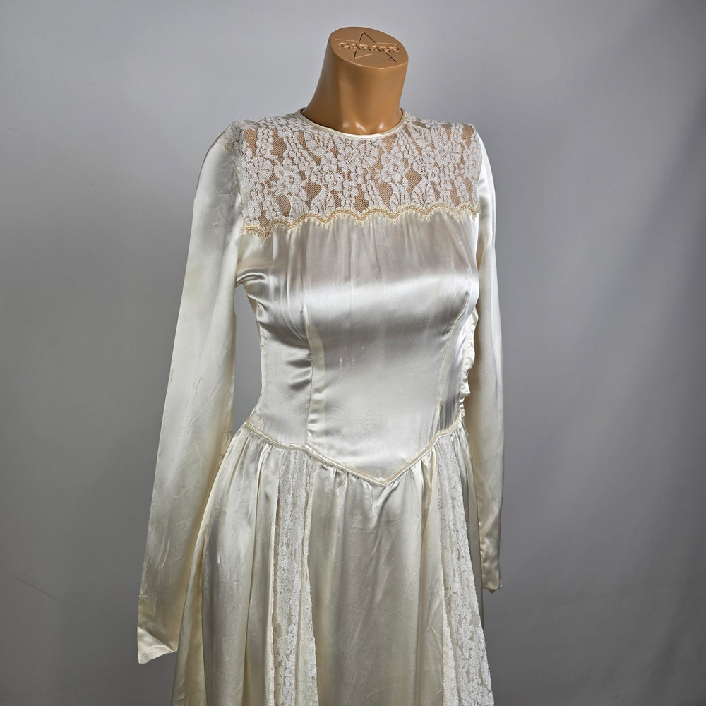 Vintage Ivory Satin Lace Wedding Dress Long Sleeve Boho Prairie Bridal Gown Size XS