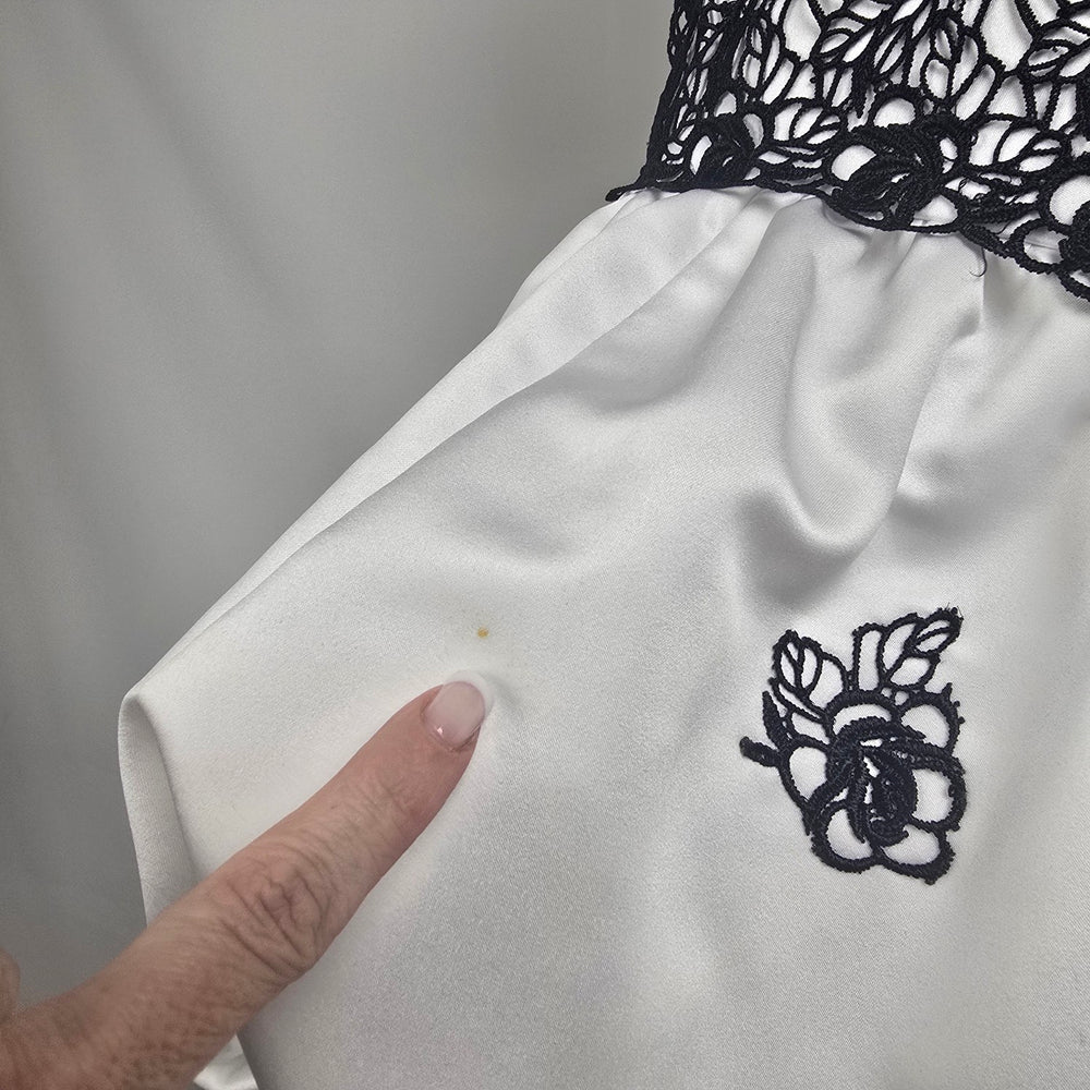 Vintage Black White Strapless Wedding Dress Dramatic Ruffle Skirt Lace Corset Bridal Size 10