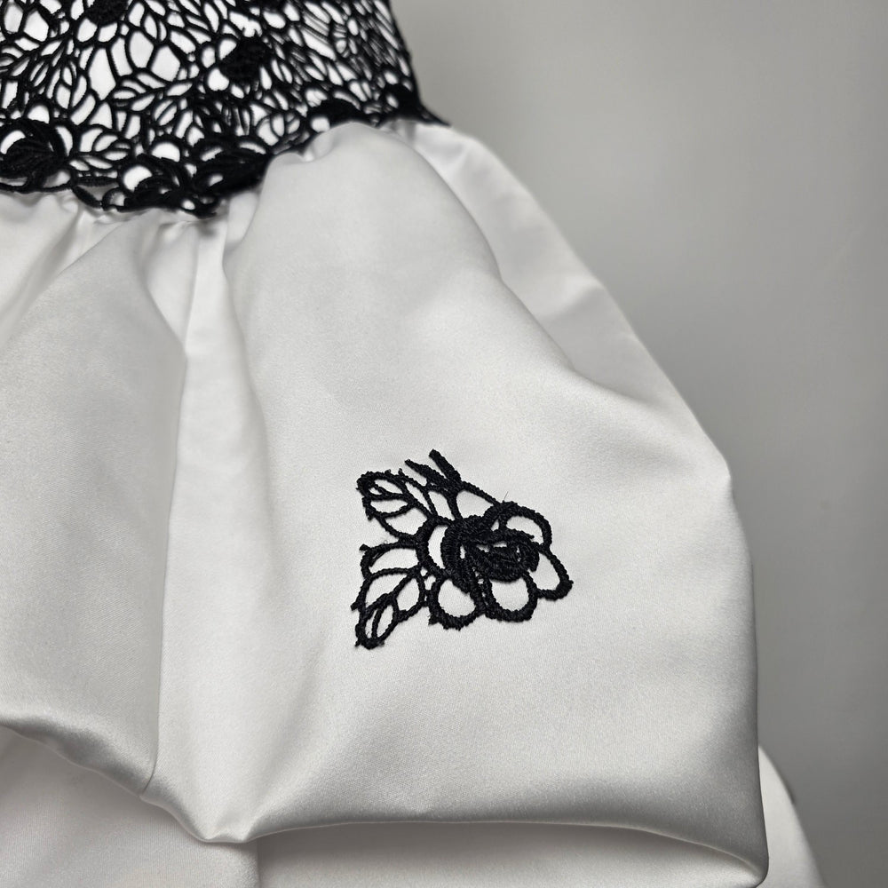 Vintage Black White Strapless Wedding Dress Dramatic Ruffle Skirt Lace Corset Bridal Size 10