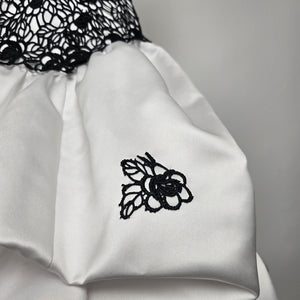 Vintage Black White Strapless Wedding Dress Dramatic Ruffle Skirt Lace Corset Bridal Size 10