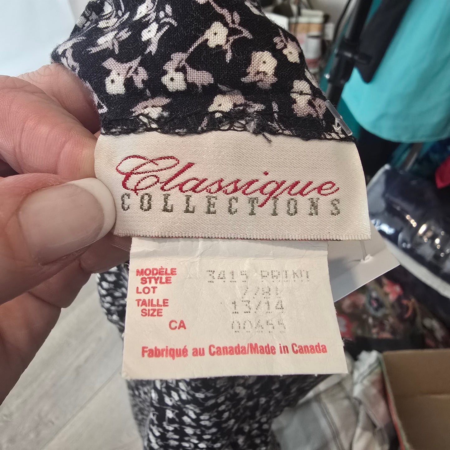 Vintage y2k Classique Collections Floral Button Front Maxi Skirt Black Cream Size 13/14