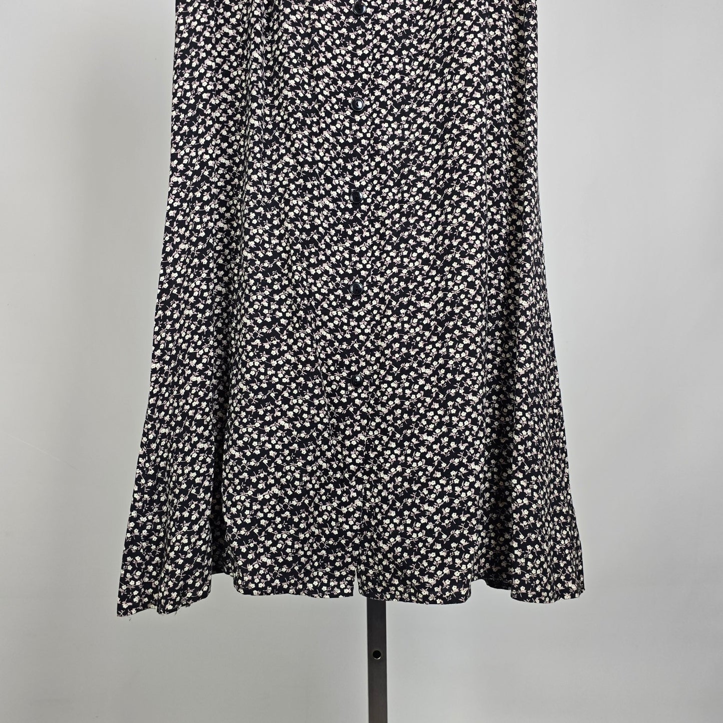 Vintage y2k Classique Collections Floral Button Front Maxi Skirt Black Cream Size 13/14
