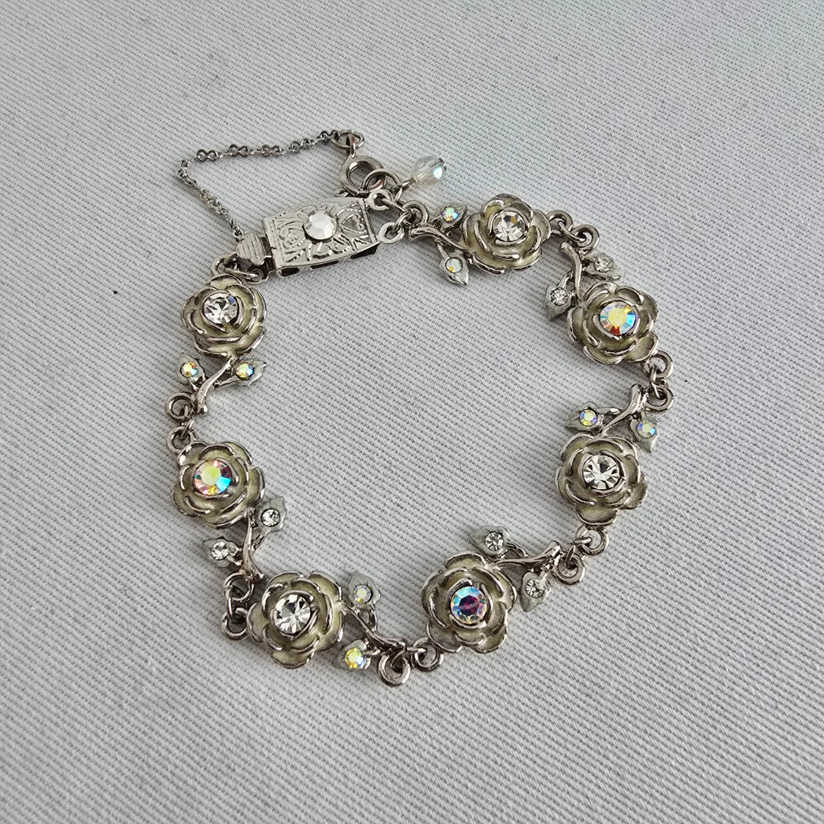 Vintage Silver Tone Floral Crystal Link Bracelet Rhinestone Rose Design