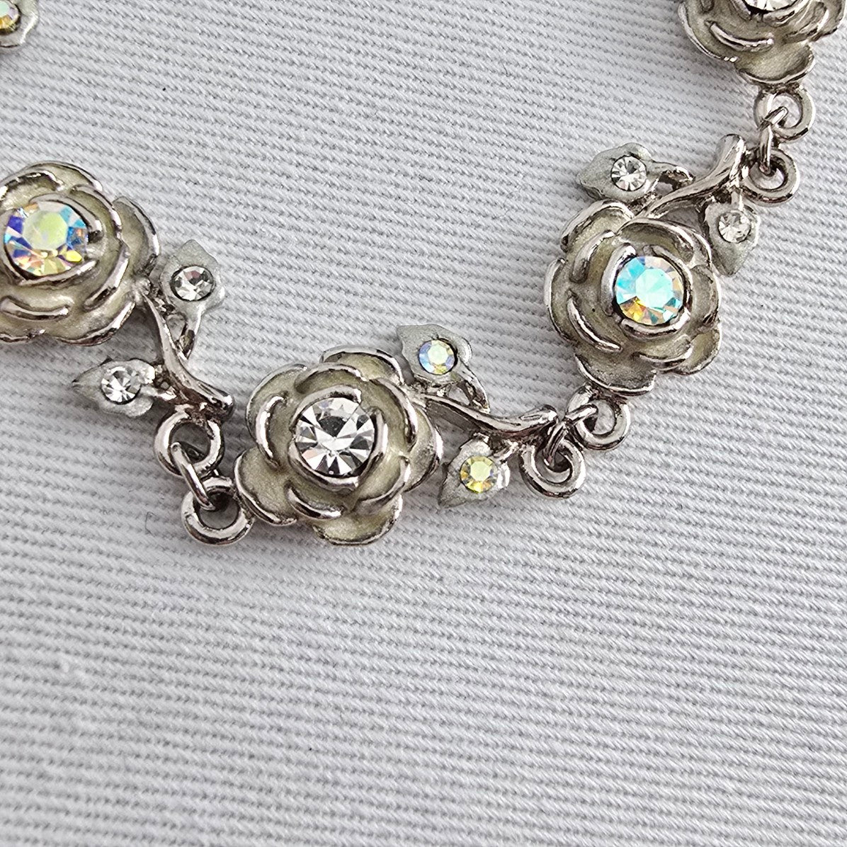 Vintage Silver Tone Floral Crystal Link Bracelet Rhinestone Rose Design
