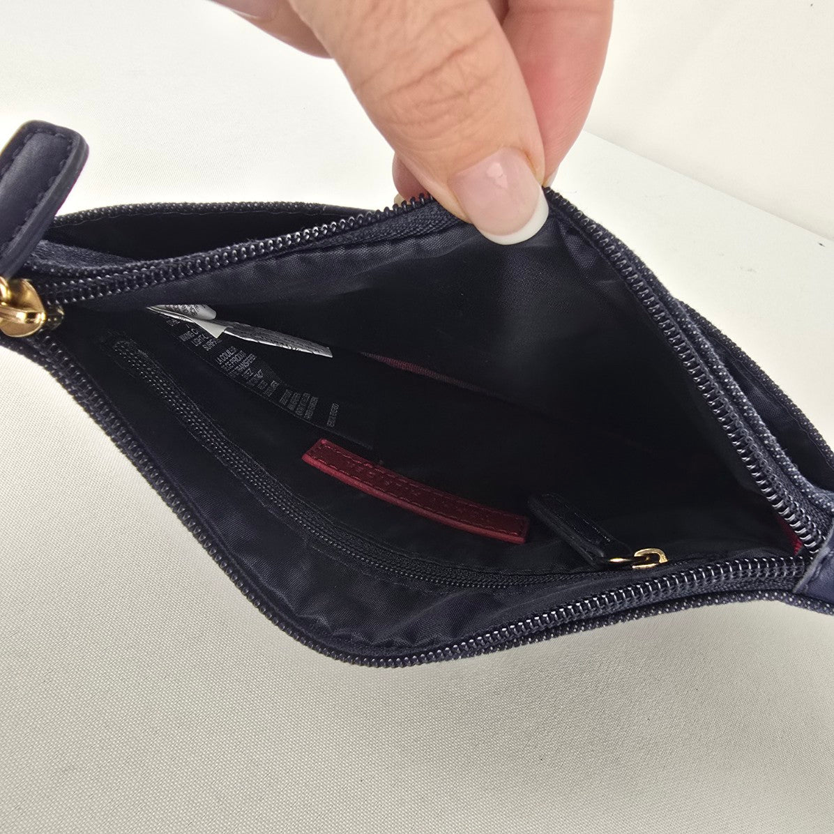Tommy Hilfiger Denim Wristlet Pouch Navy Red Stripe Logo Zip Clutch
