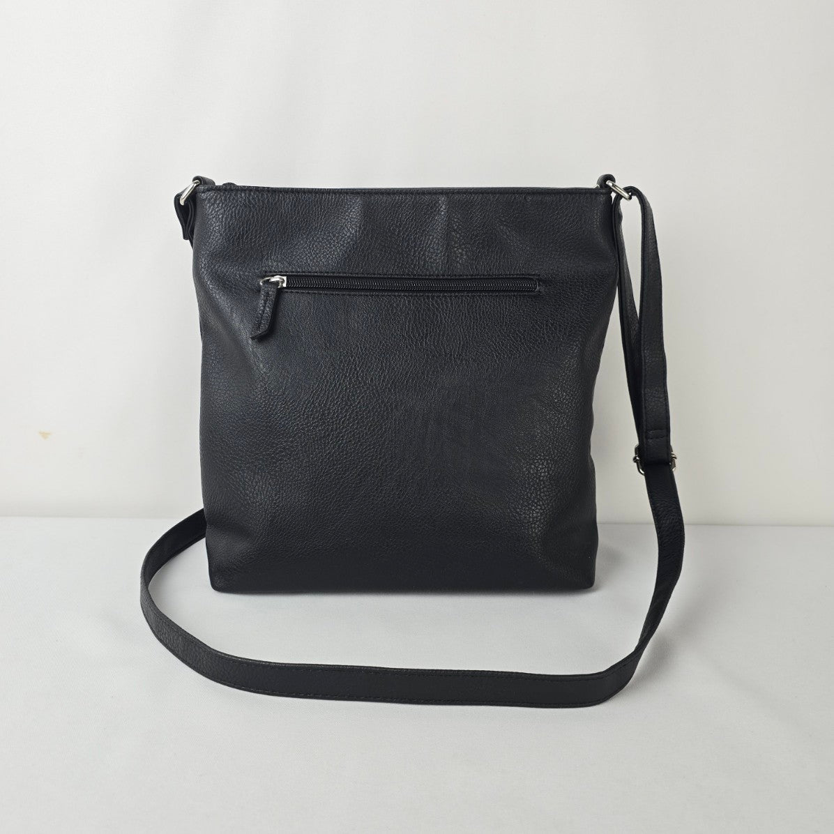 Roots Leather Crossbody Bag Black Messenger Purse Canada Classic