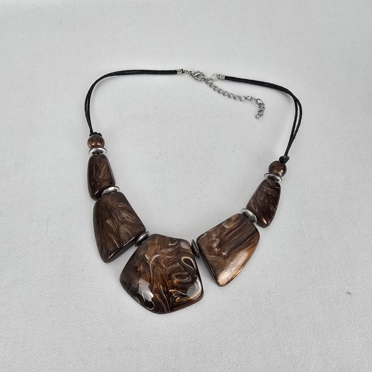 Mocha Marble Statement Necklace – Chunky Resin