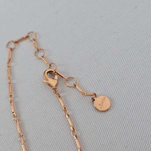 Stella & Dot Rebel Pendant Necklace – Rose Gold Edge