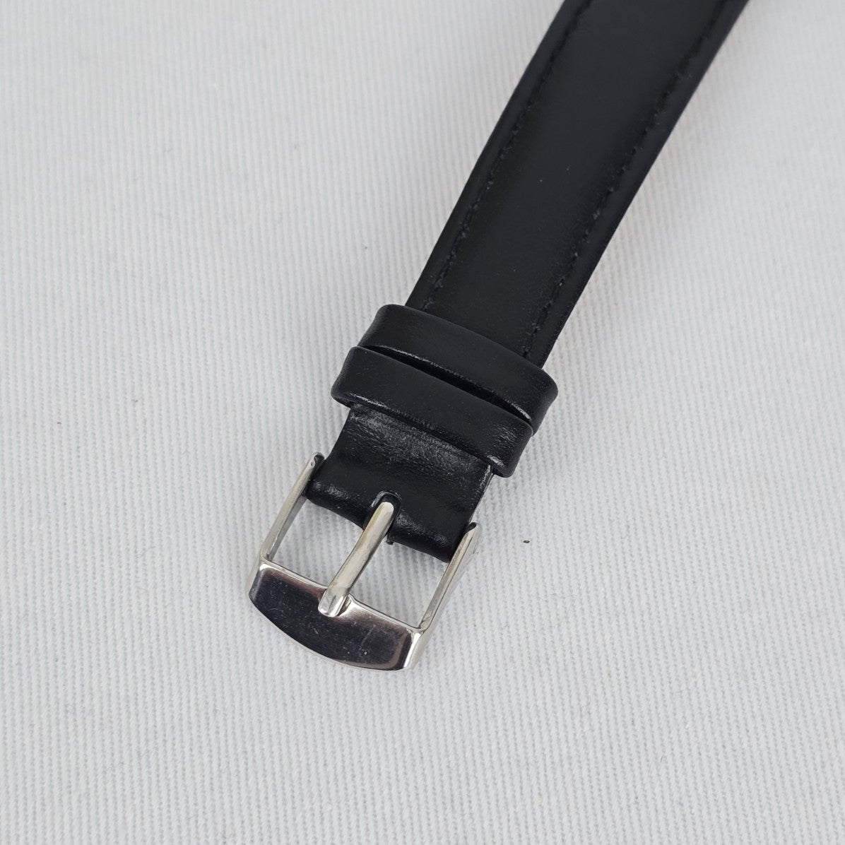 SK Shengke Black Crystal Dial Watch Minimalist Sparkle Face Quartz Leather Strap