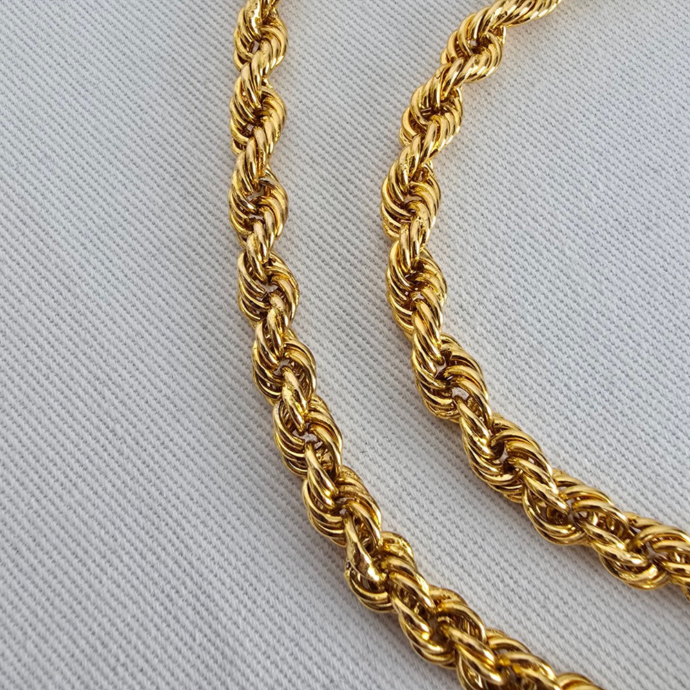 Vintage Gold Tone Filigree Peacock Pendant Necklace Statement Ornate Boho