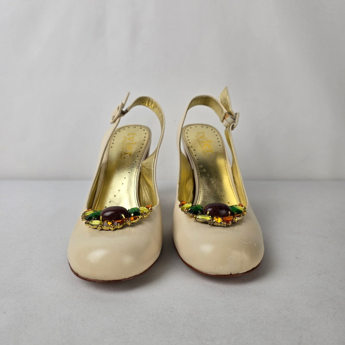 Tyler Richard Tyler Ivory Leather Slingback Heels Jewel Toe Block Heel Pumps Size 10