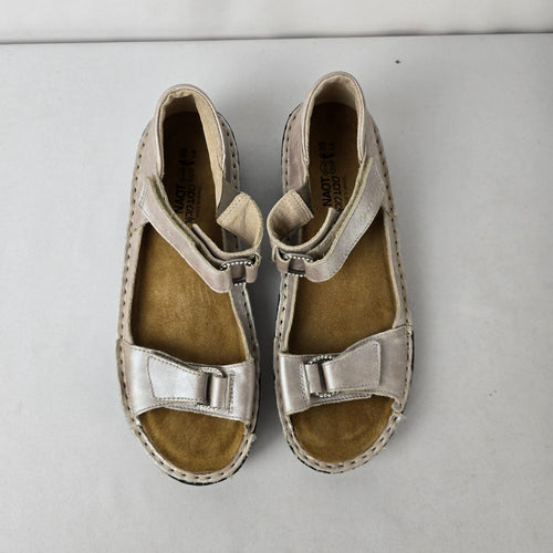 Naot Leather Comfort Sandals Adjustable Straps Orthopedic Footbed Size 8