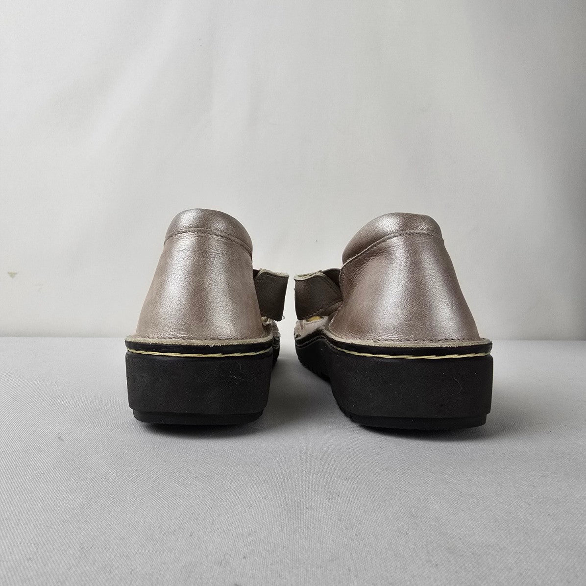 Naot Leather Comfort Sandals Adjustable Straps Orthopedic Footbed Size 8