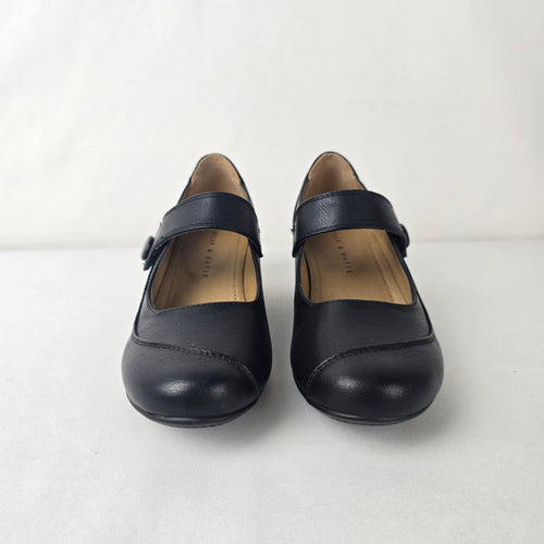 Kelly & Katie Black Mary Jane Heels Comfort Work Shoes Women’s Size 6