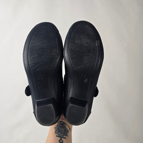 Kelly & Katie Black Mary Jane Heels Comfort Work Shoes Women’s Size 6
