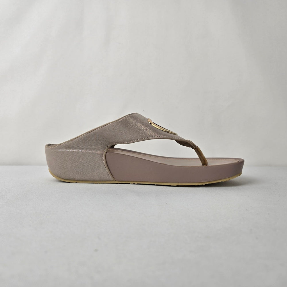 MEXX Champagne Metallic Wedge Thong Sandals Comfort Flip Flops Size 9