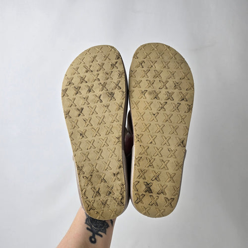 MEXX Champagne Metallic Wedge Thong Sandals Comfort Flip Flops Size 9